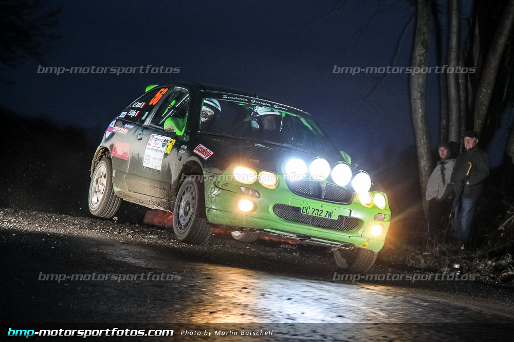 Martin Butschell - Freitag - 150327-Reben-03-MB-0282