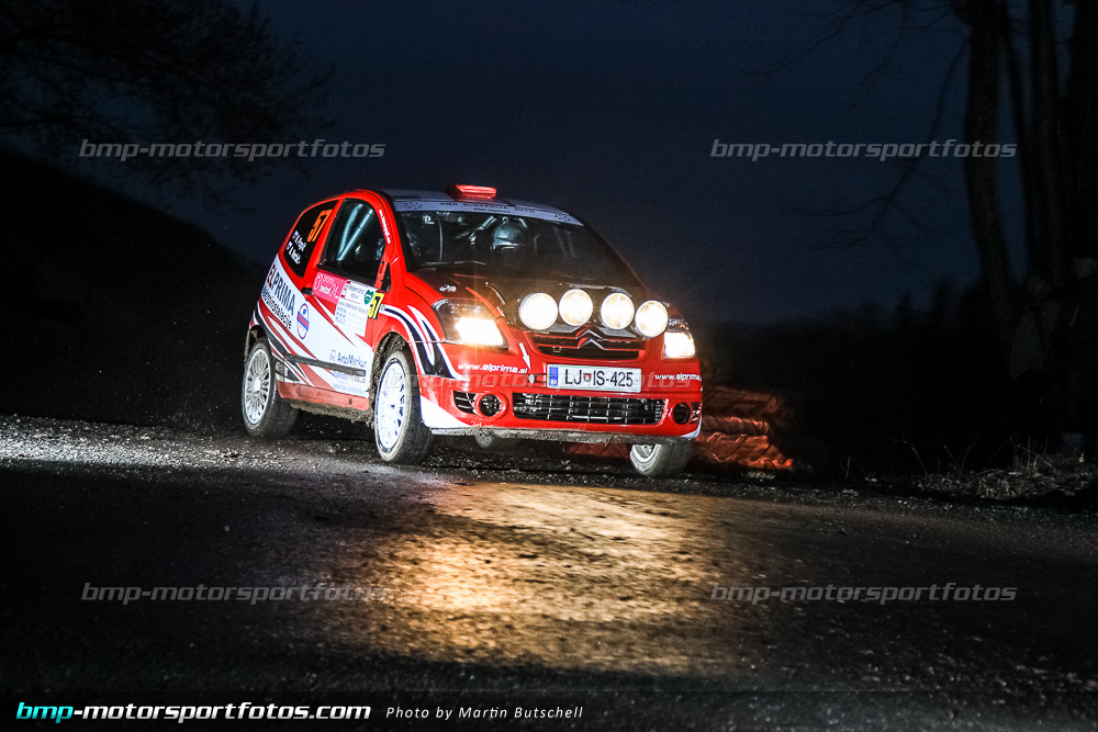 Martin Butschell - Freitag - 150327-Reben-03-MB-0285